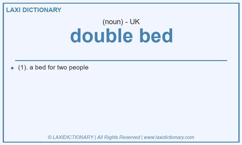 Definition double bed in British English
